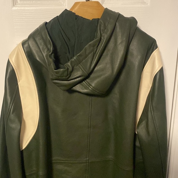 Coach men’s reversible leather varsity trainer. - Picture 4 of 10